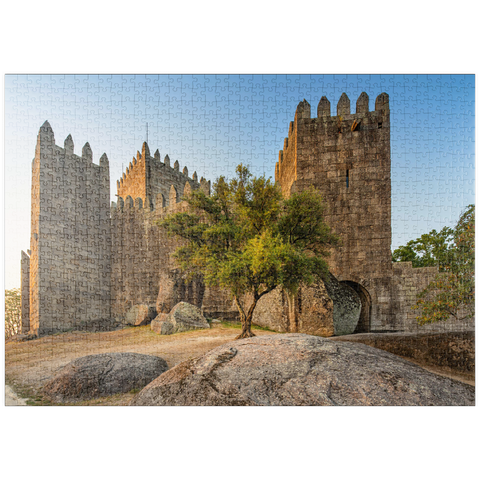 puzzleplate romanische Festungsanlage in Guimarães am Abend 1000 Puzzle