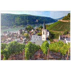 Darstellung des Puzzle Motivs Blick über den Ort mit der Heilig Kreuz Kirche zur Burg Rheinstein am Rhein, Rheintal - Puzzleteile: 1000