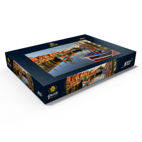 Darstellung des Puzzle Motivs Fischerhafen mit Krabbenkuttern im Abendlicht, Neuharlingersiel, Ostfriesland - Puzzleteile: 1000