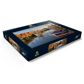 Darstellung des Puzzle Motivs Fischerhafen mit Krabbenkuttern im Abendlicht, Neuharlingersiel, Ostfriesland - Puzzleteile: 100