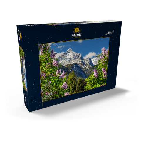 Alpspitze (2628m) mit blühendem Flieder, Garmisch-Partenkirchen, Oberbayern, Bayern, Deutschland 1000 Puzzle Schachtel Ansicht2