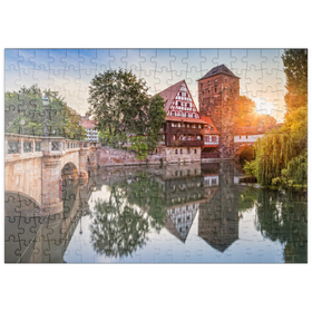 Darstellung des Puzzle-Motivs Weinstadel und Wasserturm am Henkersteg an der Pegnitz, Nürnberg – Puzzleteile: 200