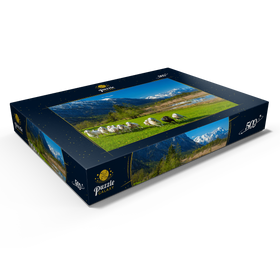Darstellung des Puzzle Motivs Schafe an den Sieben Quellen gegen Estergebirge und Zugspitzgruppe, Oberbayern - Puzzleteile: 500