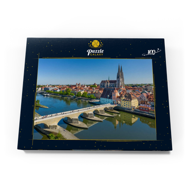 Steinerne Brücke über die Donau mit der Altstadt und dem Regensburger Dom St. Peter 100 Puzzle Schachtel Ansicht3
