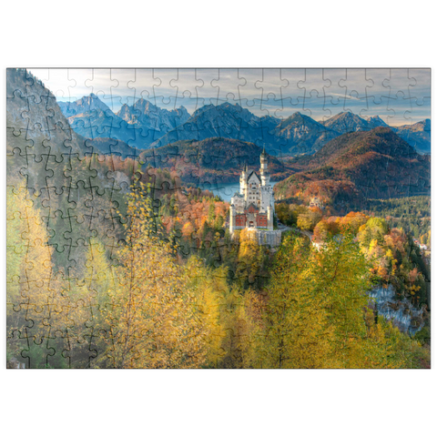 puzzleplate Schloss Neuschwanstein und Schloss Hohenschwangau mit Alpsee und Tannheimer Gebirge 200 Puzzle