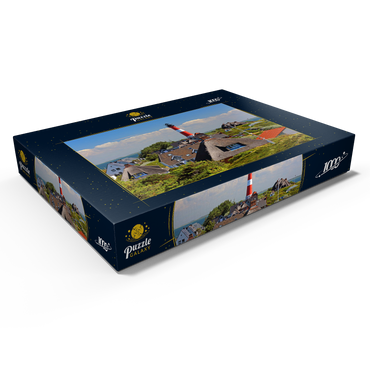 Reetdachferienhäuser in den Dünen mit Leuchtturm von Hörnum, Insel Sylt 1000 Puzzle Schachtel Ansicht1