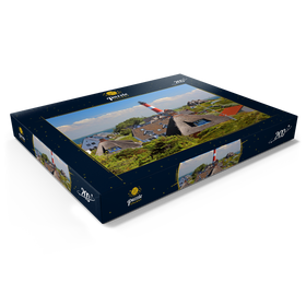 Alternative Darstellung des Puzzle-Motivs Reetdachferienhäuser in den Dünen mit Leuchtturm von Hörnum, Insel Sylt – Puzzleteile: 200