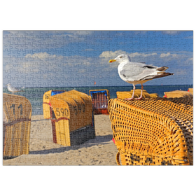 Darstellung des Puzzle Motivs Möwe auf einem Strandkorb, Ostseebad Laboe, Schleswig-Holstein, Deutschland - Puzzleteile: 500