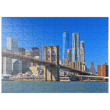 puzzleplate Blick zur Brooklyn Bridge mit One World Trade Center, Manhattan, New York City, USA 100 Puzzle