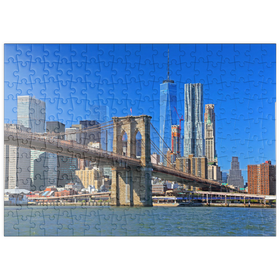 Darstellung des Puzzle Motivs Blick zur Brooklyn Bridge mit One World Trade Center, Manhattan, New York City, USA - Puzzleteile: 200