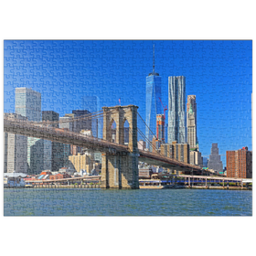 Darstellung des Puzzle-Motivs Blick zur Brooklyn Bridge mit One World Trade Center, Manhattan, New York City, USA – Puzzleteile: 500