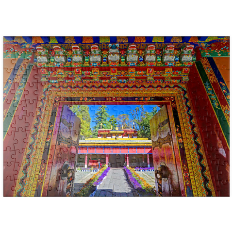 puzzleplate Verziertes Eingangstor zum Park der Sommerresidenz des Dalai Lamas, Norbulingka, Lhasa, Tibet 200 Puzzle