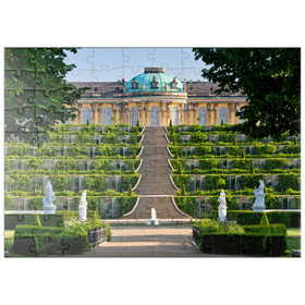 Darstellung des Puzzle Motivs Schloss Sanssouci mit den Weinbergterrassen im Park, Potsdam - Puzzleteile: 100