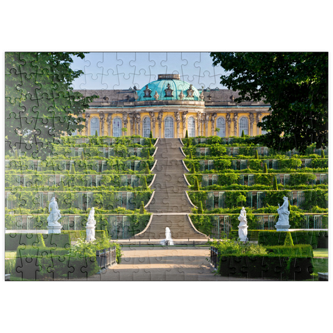 puzzleplate Schloss Sanssouci mit den Weinbergterrassen im Park, Potsdam 200 Puzzle