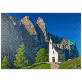 Darstellung des Puzzle-Motivs Kirche am Grödner Joch mit Sellagruppe, Dolomiten, Trentino-Südtirol – Puzzleteile: 1000