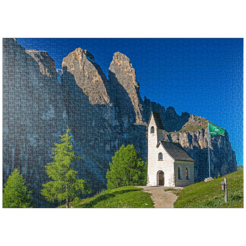 puzzleplate Kirche am Grödner Joch mit Sellagruppe, Dolomiten, Trentino-Südtirol 1000 Puzzle