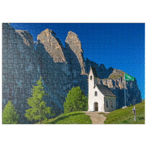 puzzleplate Kirche am Grödner Joch mit Sellagruppe, Dolomiten, Trentino-Südtirol 500 Puzzle