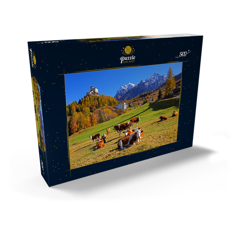 Kühe auf der Weide mit Blick zum Schloss Tarasp, Graubünden, Schweiz 500 Puzzle Schachtel Ansicht2