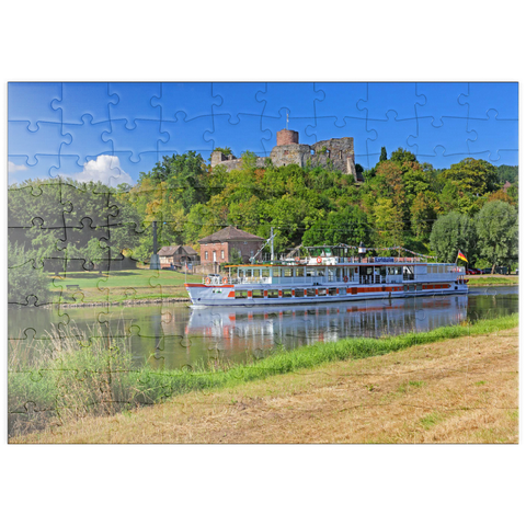 puzzleplate Ausflugsschiff auf der Weser mit Blick zur Burgruine, Polle, Niedersachsen, Deutschland 100 Puzzle