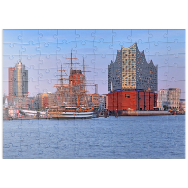 puzzleplate Segelschiff Amerigo Vespucci an der Überseebrücke im Hafen mit Elbphilharmonie in der HafenCity, Hamburg 100 Puzzle