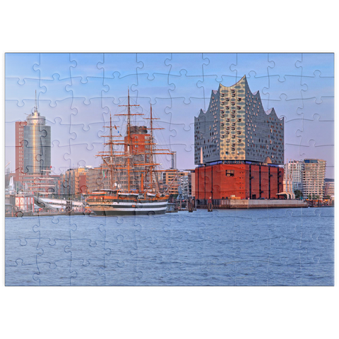 puzzleplate Segelschiff Amerigo Vespucci an der Überseebrücke im Hafen mit Elbphilharmonie in der HafenCity, Hamburg 100 Puzzle