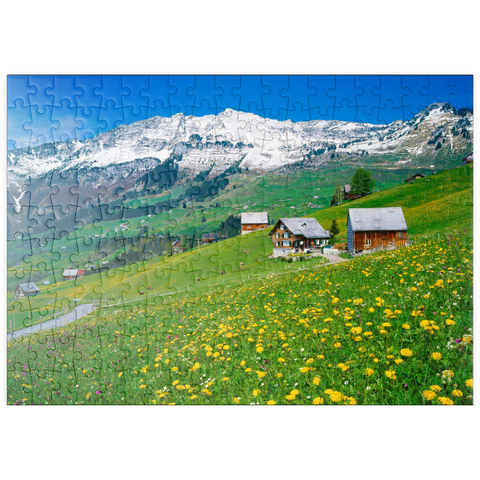 puzzleplate Bauernhöfe gegen Mattstock (1936m), Amden, Kanton St. Gallen, Schweiz 200 Puzzle