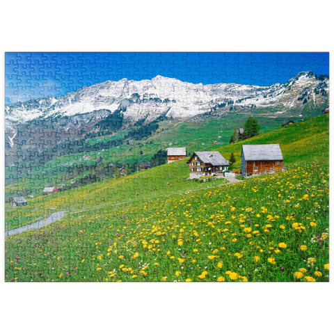 puzzleplate Bauernhöfe gegen Mattstock (1936m), Amden, Kanton St. Gallen, Schweiz 500 Puzzle