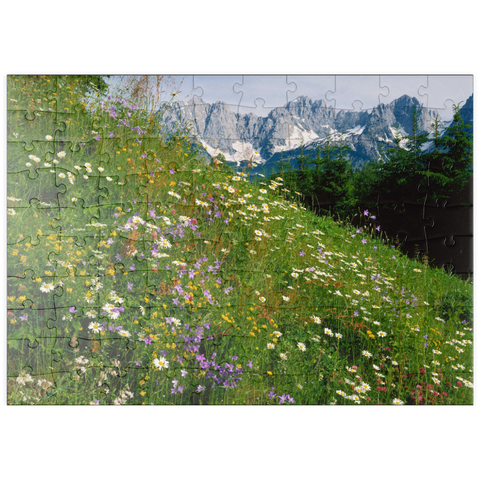 puzzleplate Blumenwiese mit Blick zum Wilden Kaiser, Tirol, Österreich 100 Puzzle
