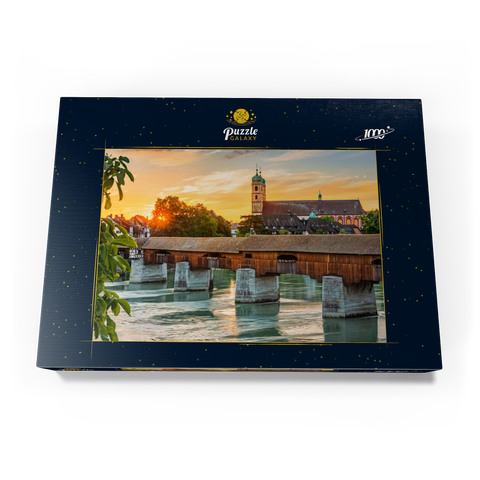 Überdachte Holzbrücke und Fridolinsmünster in Bad Säckingen bei Sonnenuntergang 1000 Puzzle Schachtel Ansicht3