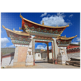 Darstellung des Puzzle-Motivs Westliches Eingangstor zum Kloster Ganden Songtsenling, Shangri-La Stadt, China – Puzzleteile: 1000