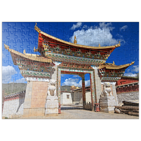 puzzleplate Westliches Eingangstor zum Kloster Ganden Songtsenling, Shangri-La Stadt, China 200 Puzzle