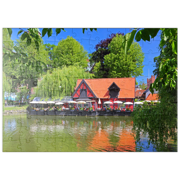 puzzleplate Kleiner Teich mit Restaurant Faergekroen im Vergnügungspark Tivoli 100 Puzzle