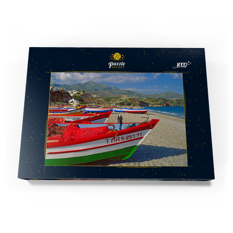 Fischerboote am Strand von Nerja, Malaga, Andalusien, Spanien 1000 Puzzle Schachtel Ansicht3
