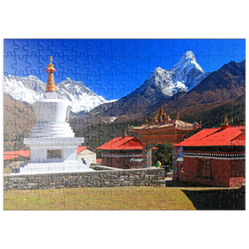 Darstellung des Puzzle-Motivs Stupa in der buddhistischen Klosteranlage Tengpoche gegen Mount Everest – Puzzleteile: 200