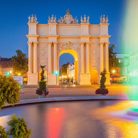 Brunnen vor dem Brandenburger Tor am Luisenplatz am Abend 100 Puzzle 3D Modell