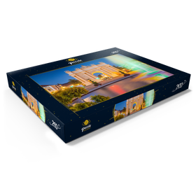 Alternative Darstellung des Puzzle-Motivs Brunnen vor dem Brandenburger Tor am Luisenplatz am Abend – Puzzleteile: 200