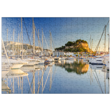puzzleplate Abend am Hafen mit dem Castillo in Denia, Costa Blanca, Spanien 200 Puzzle
