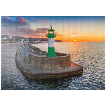 puzzleplate Leuchtturm bei Sonnenaufgang an der Hafenmole, Ostmole an der Hafeneinfahrt zum Stadthafen 1000 Puzzle