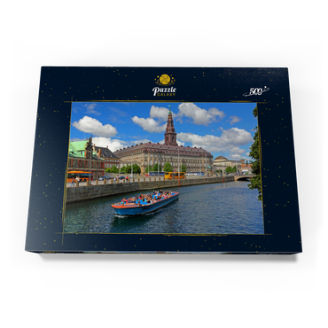 Schloss Christiansborg auf der Insel Slotsholmen am Holmenskanal mit Rundfahrtboot, Kopenhagen, Dänemark 500 Puzzle Schachtel Ansicht3