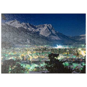 puzzleplate Blick über Garmisch-Partenkirchen zur Zugspitzgruppe (2962m) bei Nacht, Oberbayern 200 Puzzle