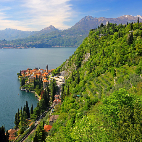 Blick auf den See, den Ort und zum Kastell Vezio, Varenna, Comer See, Provinz Lecco, Lombardei, Italien 1000 Puzzle 3D Modell