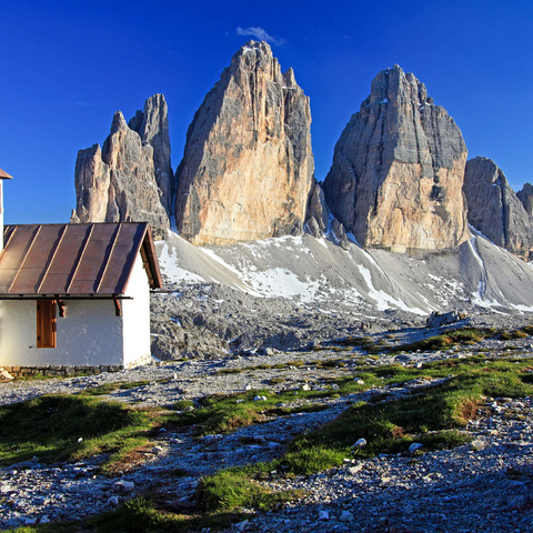 Kapelle an der Dreizinnenhütte gegen die Nordwände der Drei Zinnen, Sextner Dolomiten, Trentino-Südtirol 1000 Puzzle 3D Modell