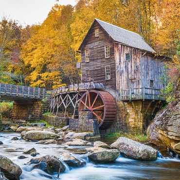 Babcock State Park, West Virginia, USA bei Glade Creek Grist Mill während der Herbstsaison. 1000 Puzzle 3D Modell