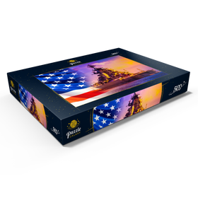 Alternative Darstellung des Puzzle-Motivs Ein Kriegsschiff mit Seeleuten auf Deck vor dem Hintergrund der US-Flagge – Puzzleteile: 500