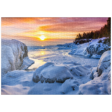 puzzleplate Gefrorener Lake Superior Sonnenaufgang am Presque Isle Park, Winter in Marquette, Michigan. 1000 Puzzle