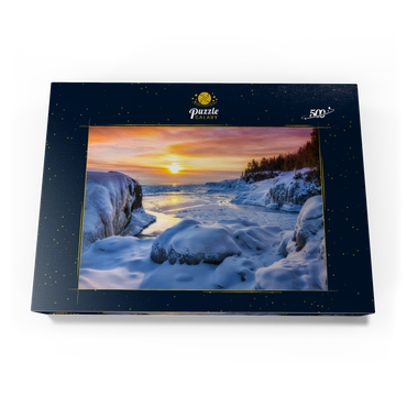 Gefrorener Lake Superior Sonnenaufgang am Presque Isle Park, Winter in Marquette, Michigan. 500 Puzzle Schachtel Ansicht3