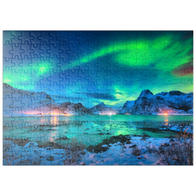 Darstellung des Puzzle-Motivs Nordlichter (Aurora borealis) auf den Lofoten-Inseln, Norwegen – Puzzleteile: 200