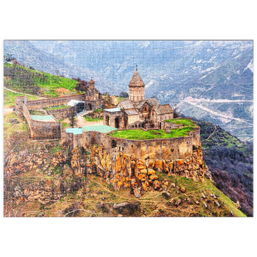 puzzleplate Tatev, Armenien. Luftbild des armenischen Apostolischen Klosters aus dem 9. Jahrhundert in der Nähe des Tatev-Dorfes in Armenien. Baum und Berge auf dem Hintergrund im Frühjahr 500 Puzzle