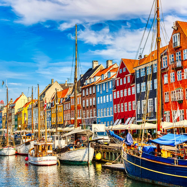 Kopenhagener ikonischer Blick. Berühmter alter Nyhavn Hafen im Zentrum von Kopenhagen, Dänemark im Sommer sonnige Tage. 100 Puzzle 3D Modell