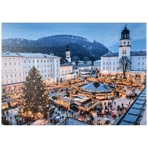 puzzleplate Salzburg, Österreich: Weihnachtsmarkt in der Altstadt von Salzburg. 1000 Puzzle